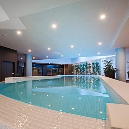 Luxe 2Br Executive Apartment Kingston Pool Parking Wifi Bbq Wine Exteriér fotografie