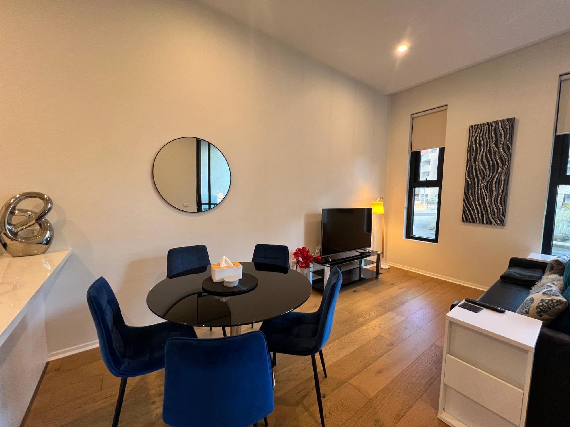 Luxe 2Br Executive Apartment Kingston Pool Parking Wifi Bbq Wine Exteriér fotografie